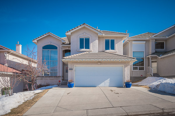 Exterior view of 22 Hampstead View NW