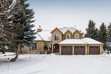 Exterior view of 23 Blueridge Ln